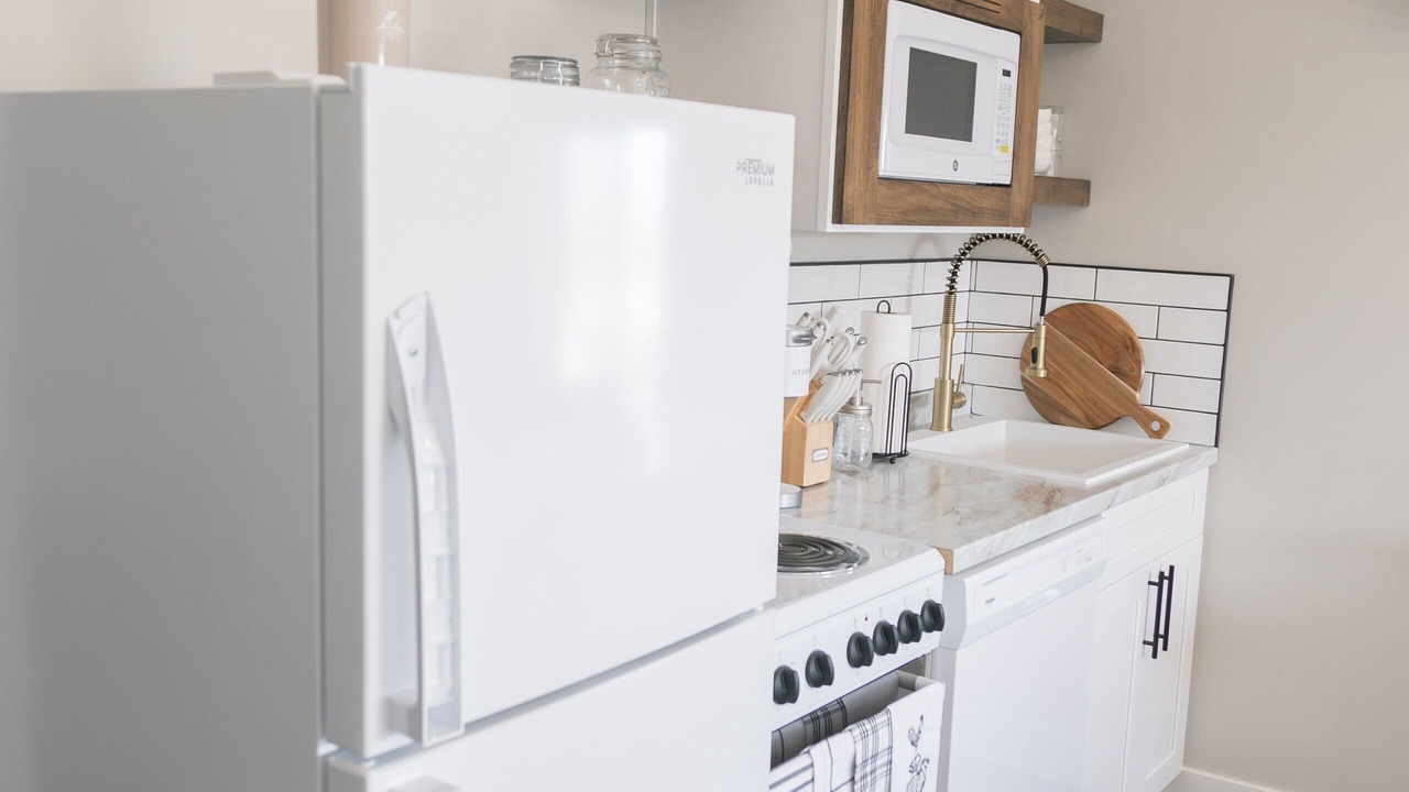 Photo of Kitchen in Hurricane
