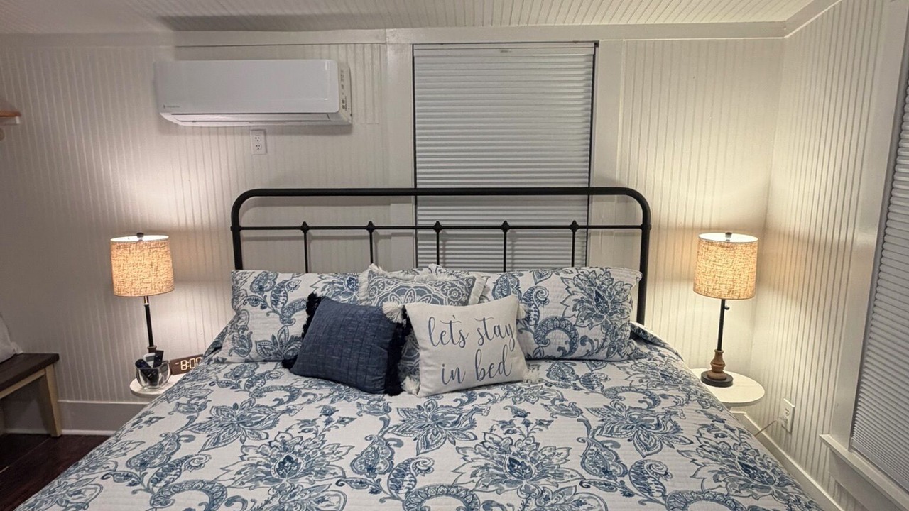 Photo of Bedroom in College Park