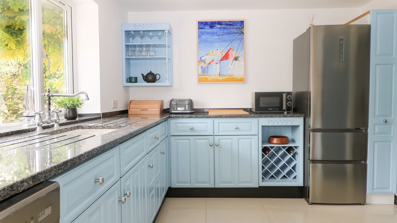 Photo of Kitchen in South Hayling