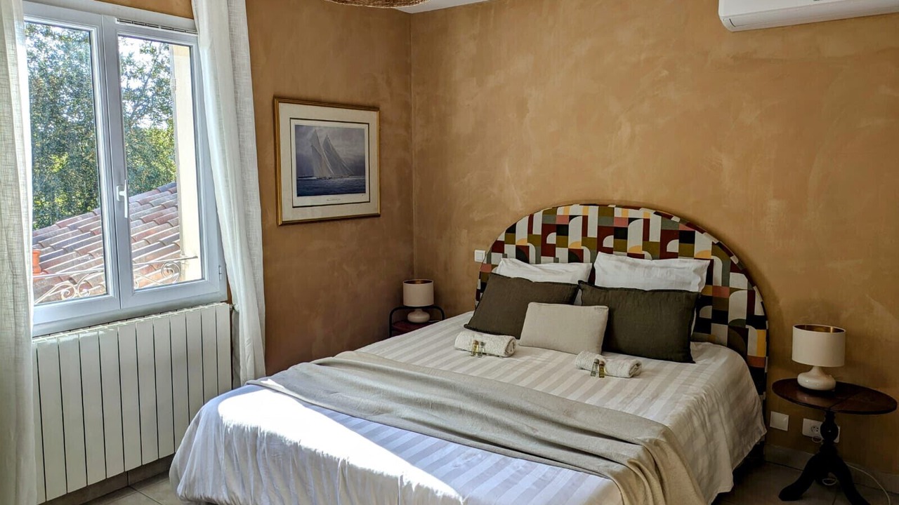 Photo of Bedroom in Villeneuve-les-Avignon