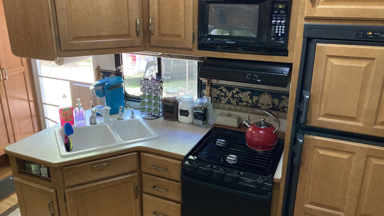 Photo of Kitchen in Town of Clifton