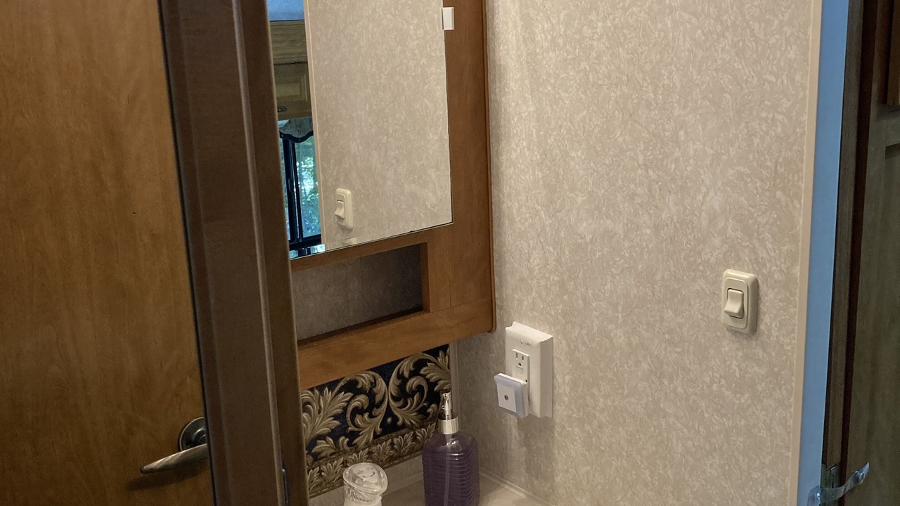 Photo of Bathroom in Town of Clifton