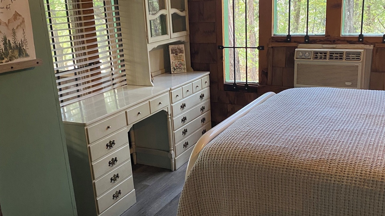 Photo of Bedroom in Tishomingo