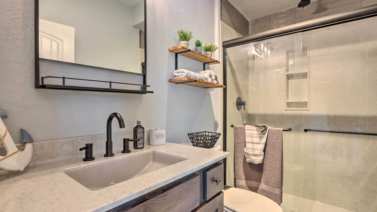 Photo of Bathroom in Camdenton