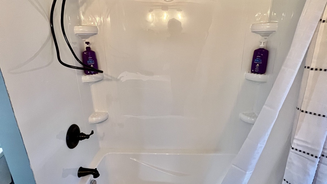 Photo of Bathroom in Barton County