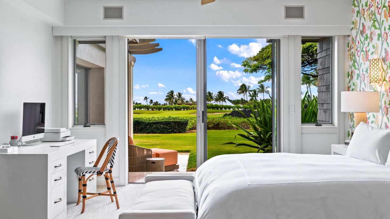 Photo of Bedroom in Kaupulehu