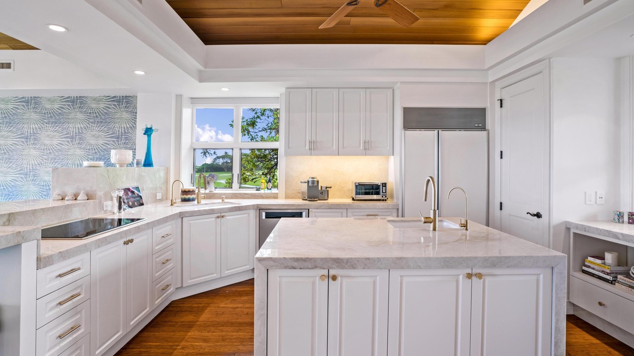 Photo of Kitchen in Kaupulehu