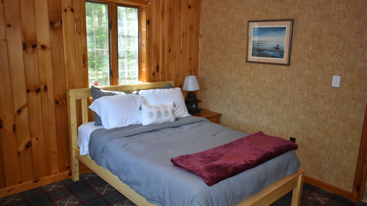 Photo of Bedroom in Ellenburg Center