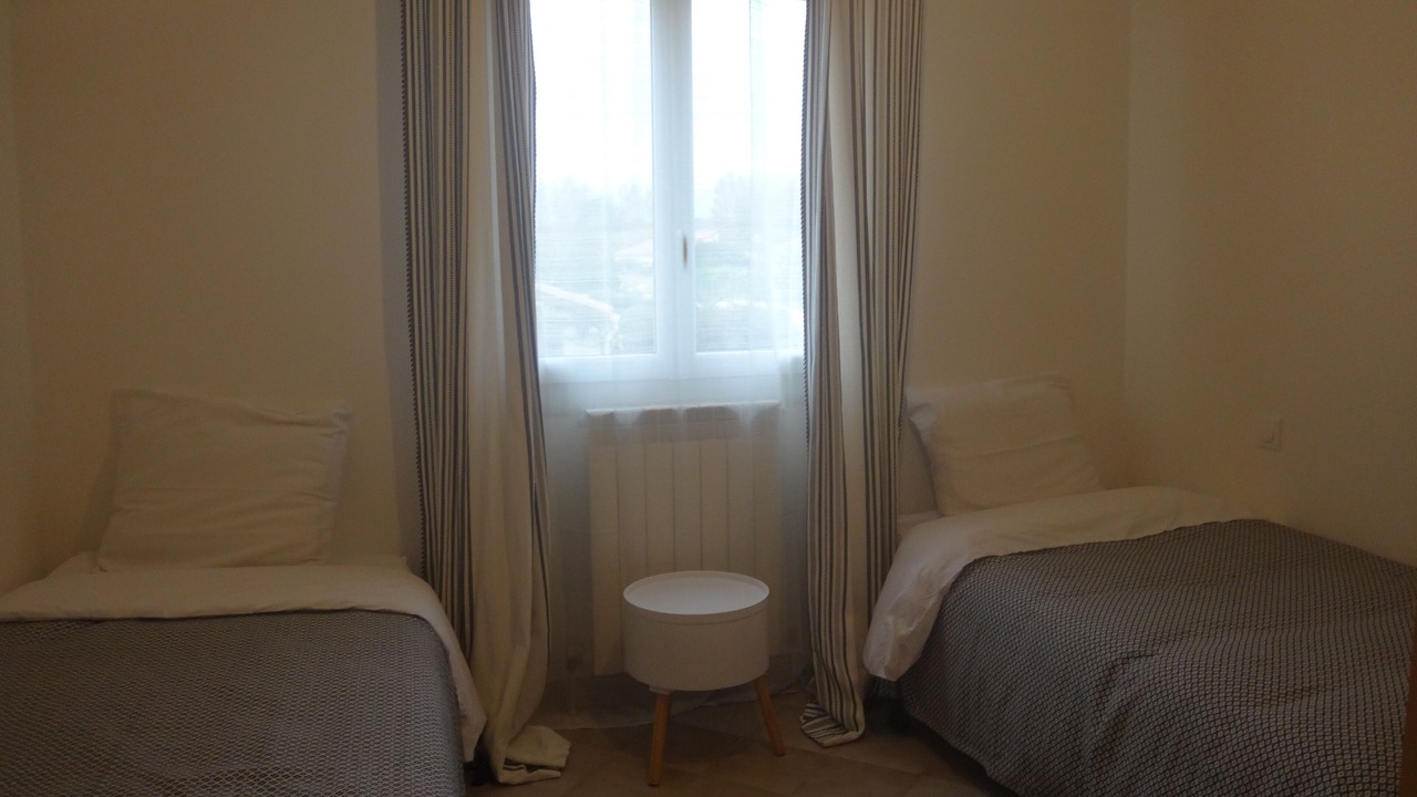 Photo of Bedroom in Eyguieres