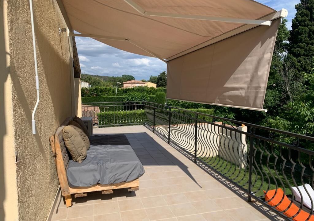 Photo of Patio Balcony in Eyguieres