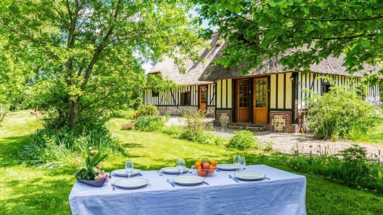 Photo of Outdoor in Saint-Georges-du-Mesnil