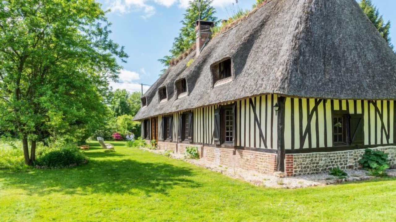 Photo of Others in Saint-Georges-du-Mesnil