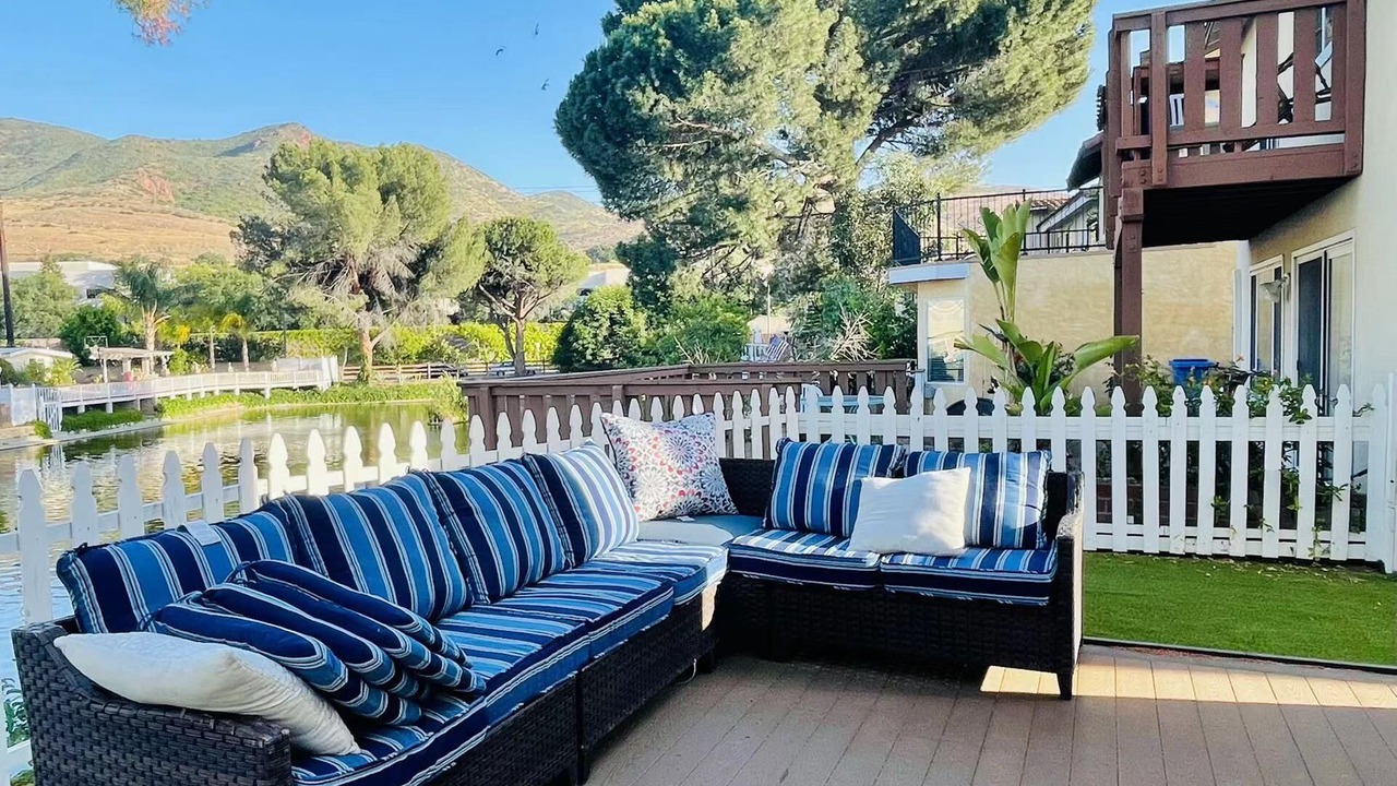 Photo of Patio Balcony in Agoura Hills