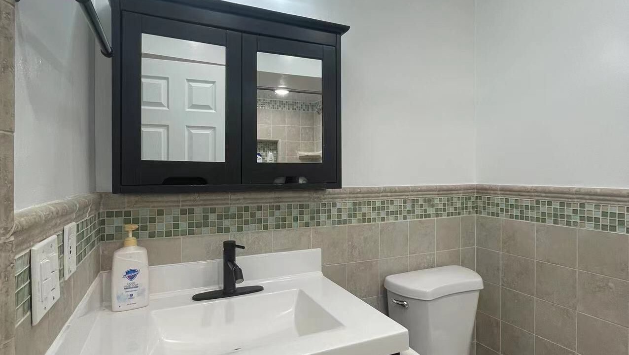 Photo of Bathroom in Agoura Hills