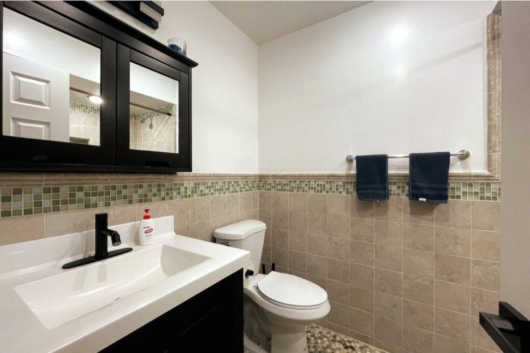 Photo of Bathroom in Agoura Hills