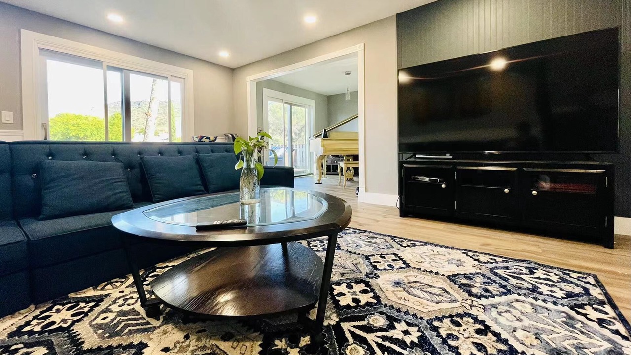Photo of Livingroom in Agoura Hills