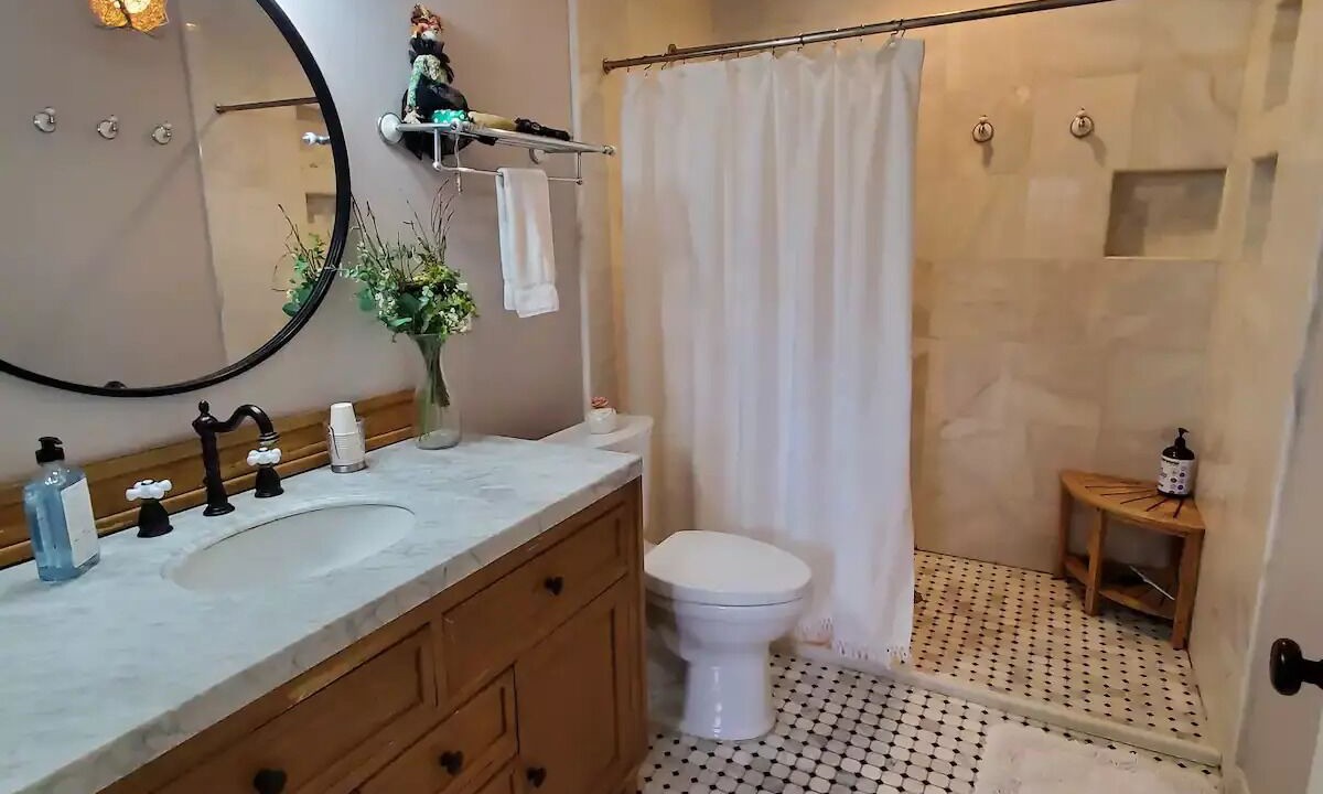 Photo of Bathroom in Caroline