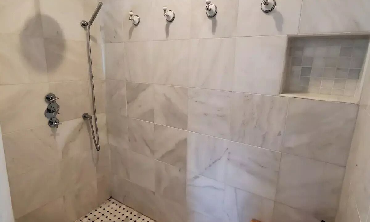 Photo of Bathroom in Caroline