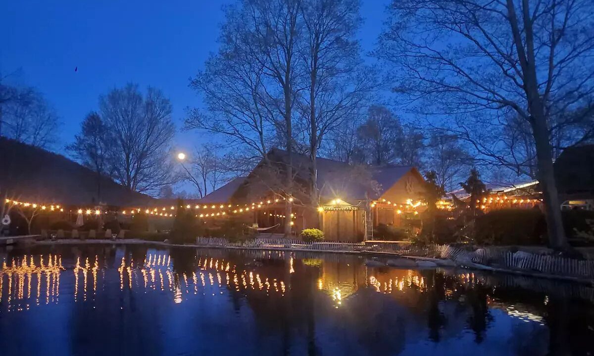 Photo of Outdoor in Caroline