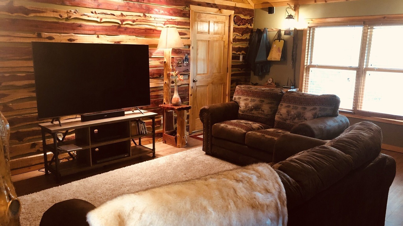 Photo of Bedroom in Shell Knob