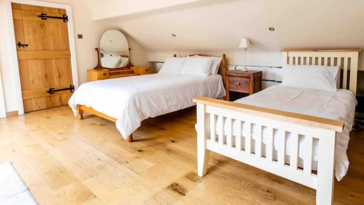 Photo of Bedroom in Darton