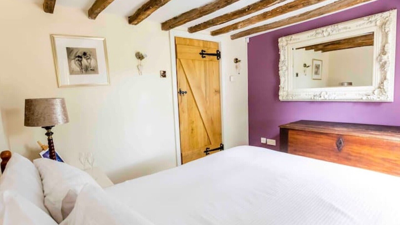 Photo of Bedroom in Darton