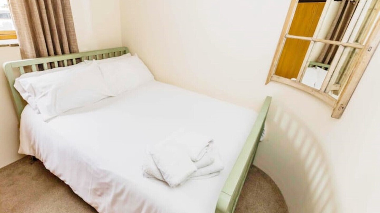 Photo of Bedroom in Darton