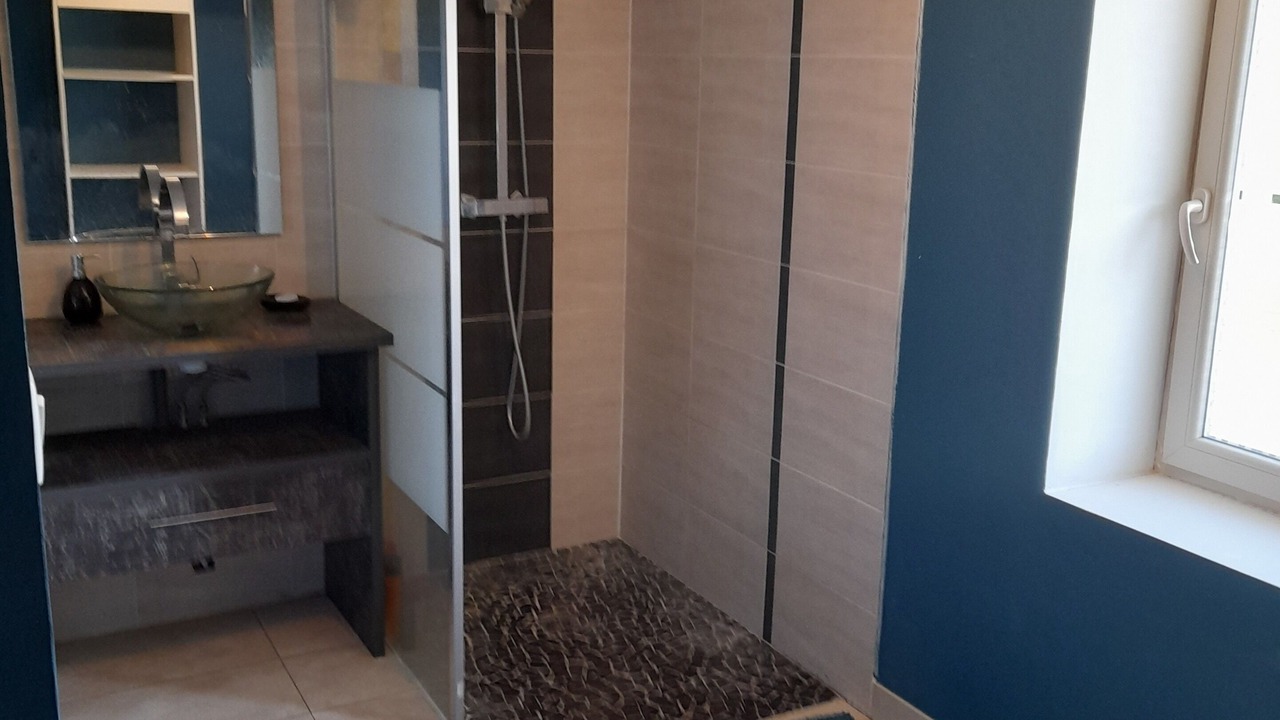 Photo of Bathroom in Cenac-et-Saint-Julien