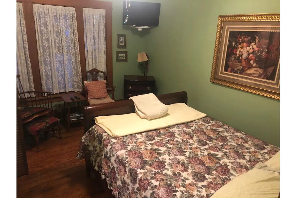 Photo of Bedroom in Hardy