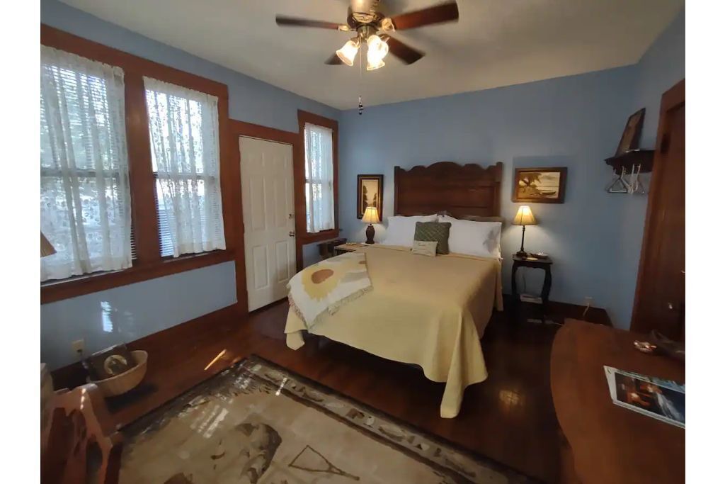 Photo of Bedroom in Hardy