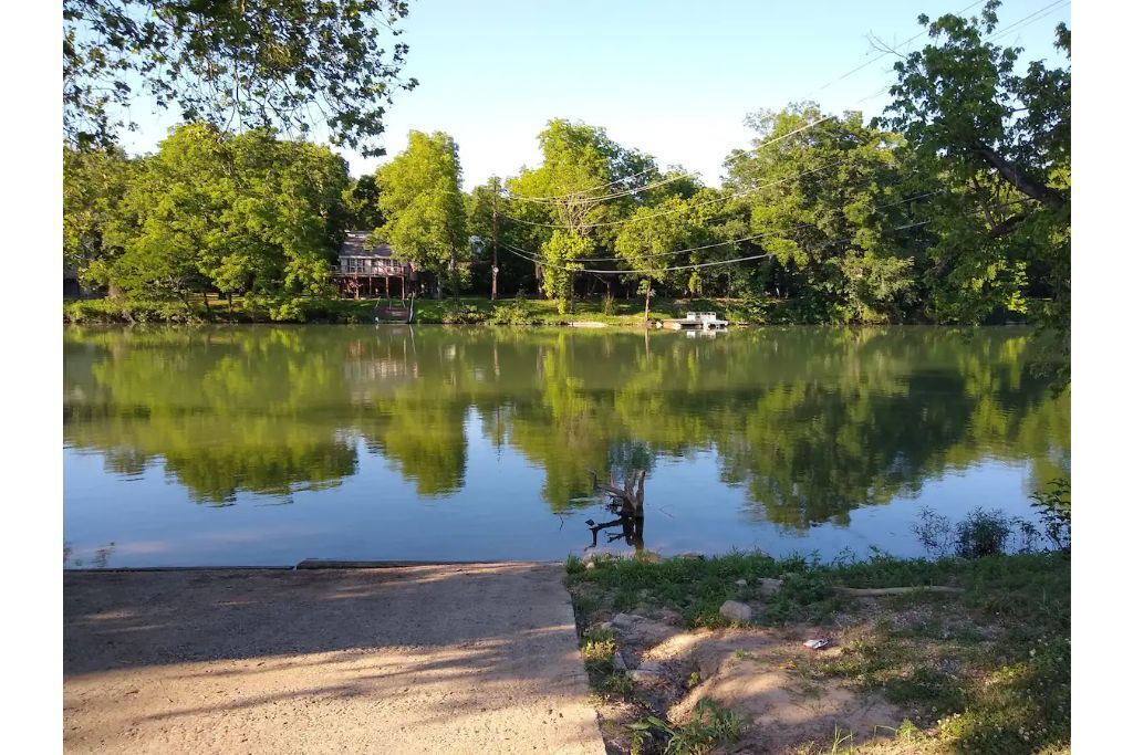 Photo of Outdoor in Hardy