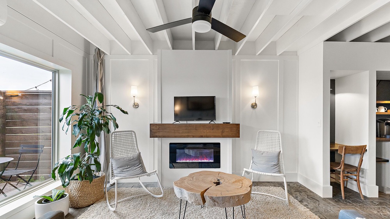 Photo of Livingroom in Reno County
