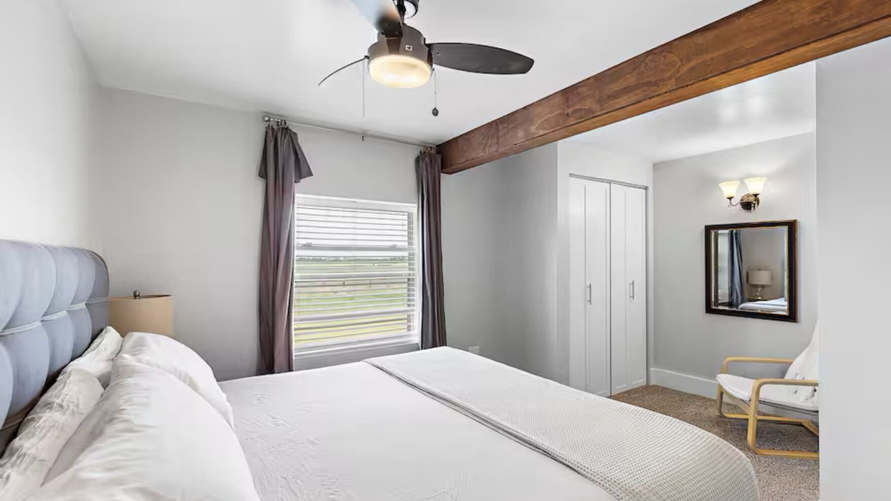 Photo of Bedroom in Reno County
