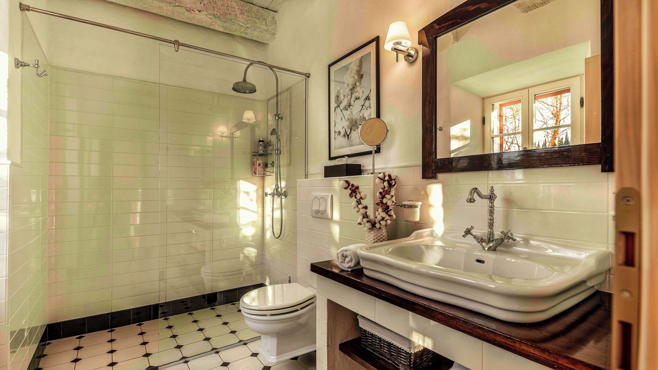 Photo of Bathroom in Molunat