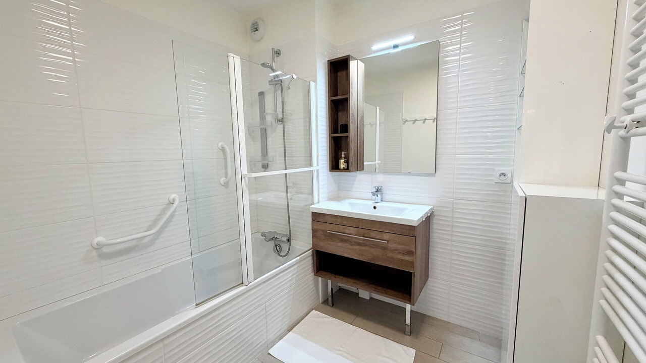 Photo of Bathroom in Aix-les-Bains