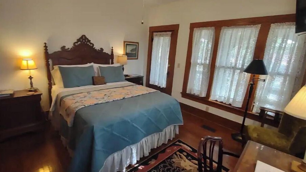 Photo of Bedroom in Hardy