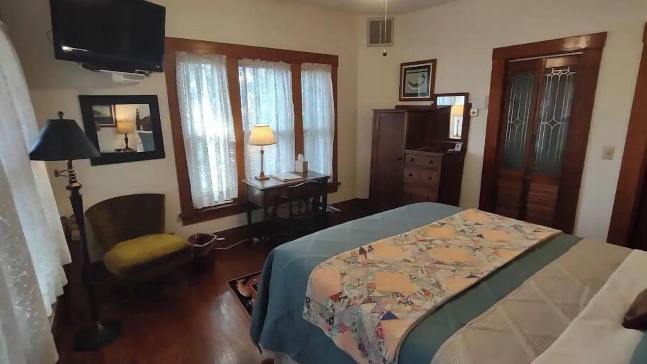 Photo of Bedroom in Hardy