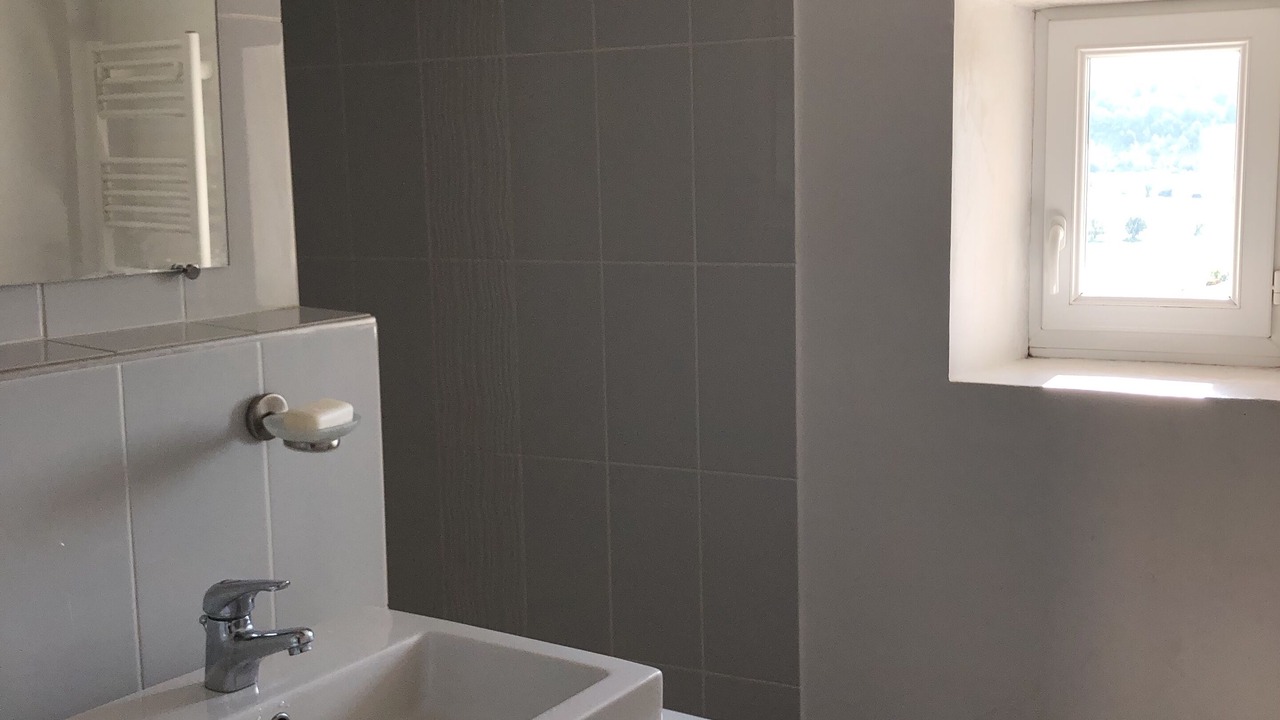 Photo of Bathroom in Ongles
