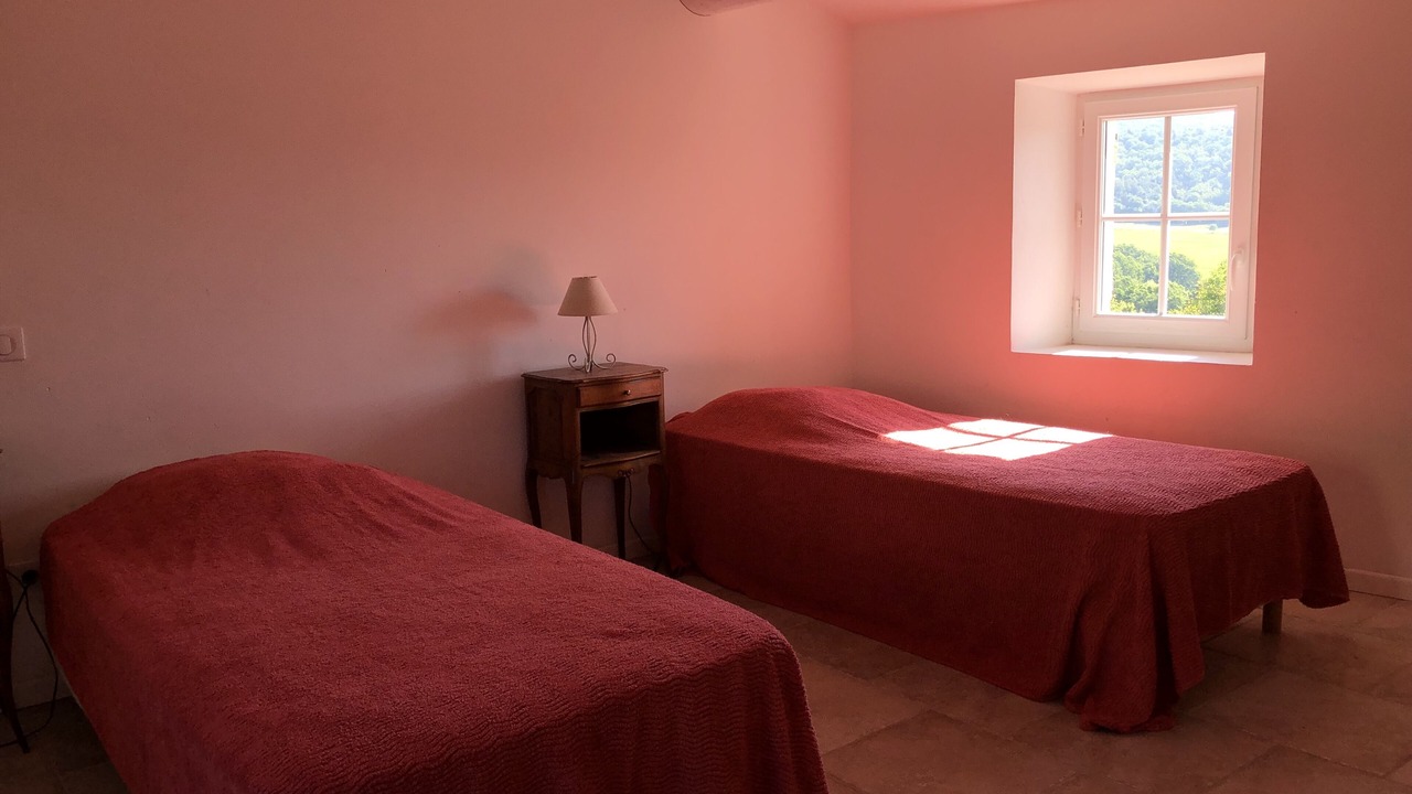 Photo of Bedroom in Ongles