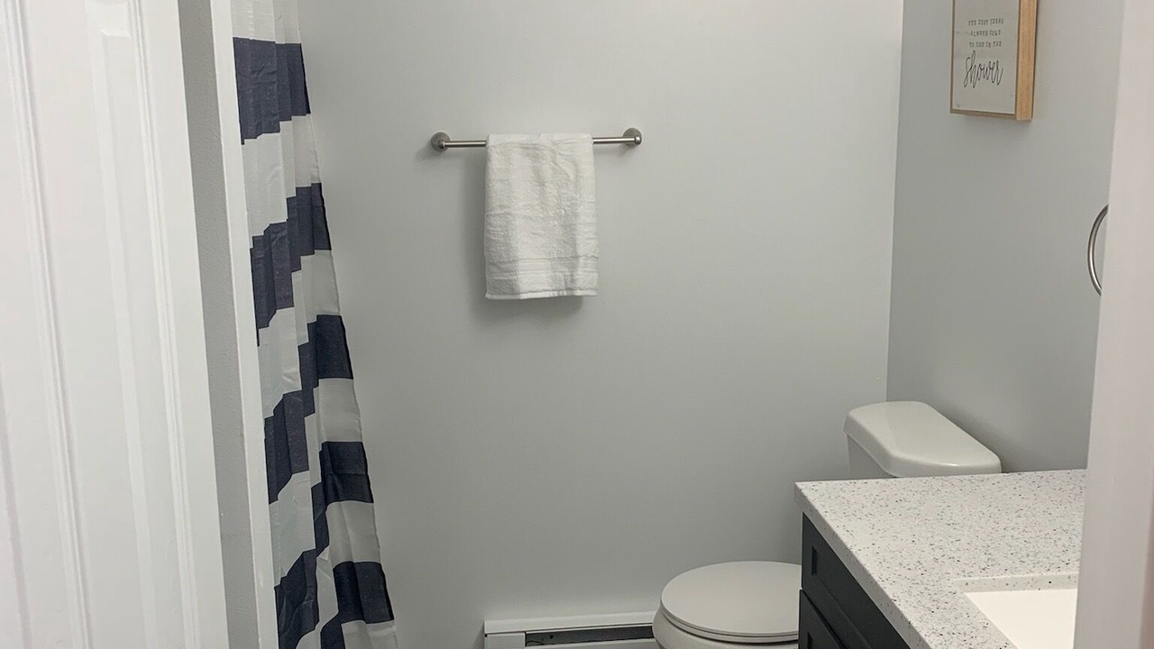 Photo of Bathroom in Holly