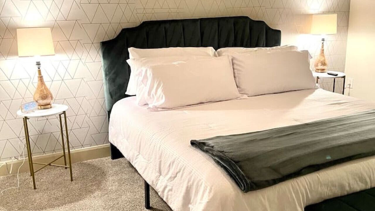 Photo of Bedroom in Astrodome