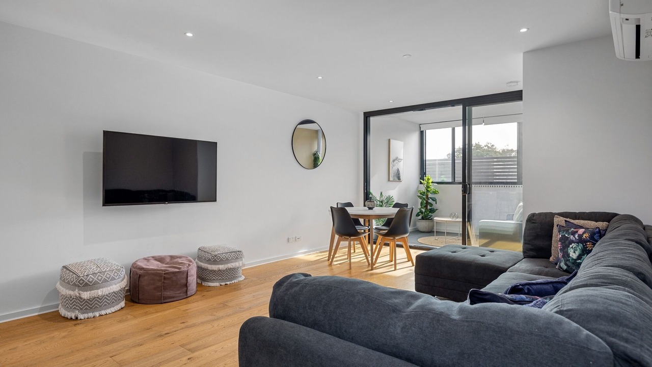 Photo of Others in McCrae