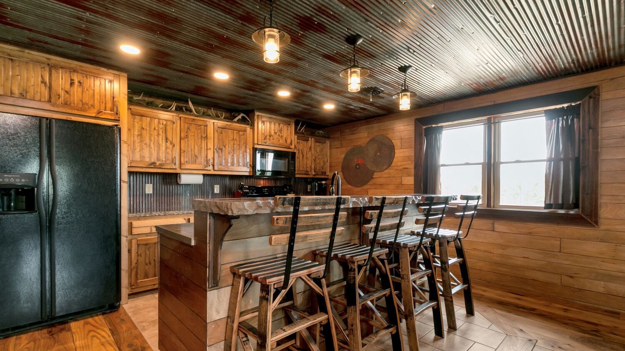 Photo of Kitchen in Grandview Plaza