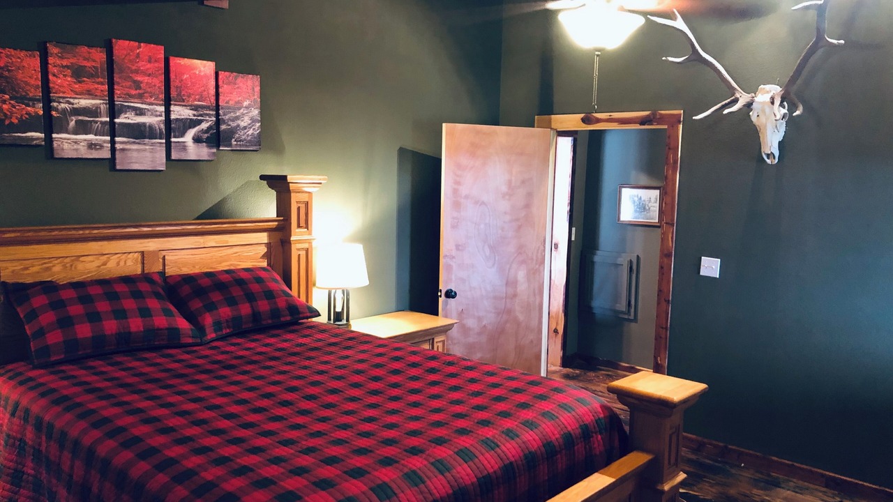 Photo of Bedroom in Compton