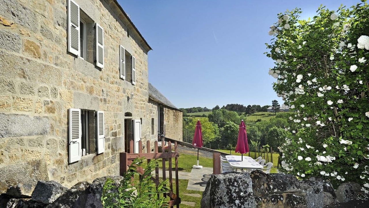 Photo of Patio Balcony in Albaret-le-Comtal