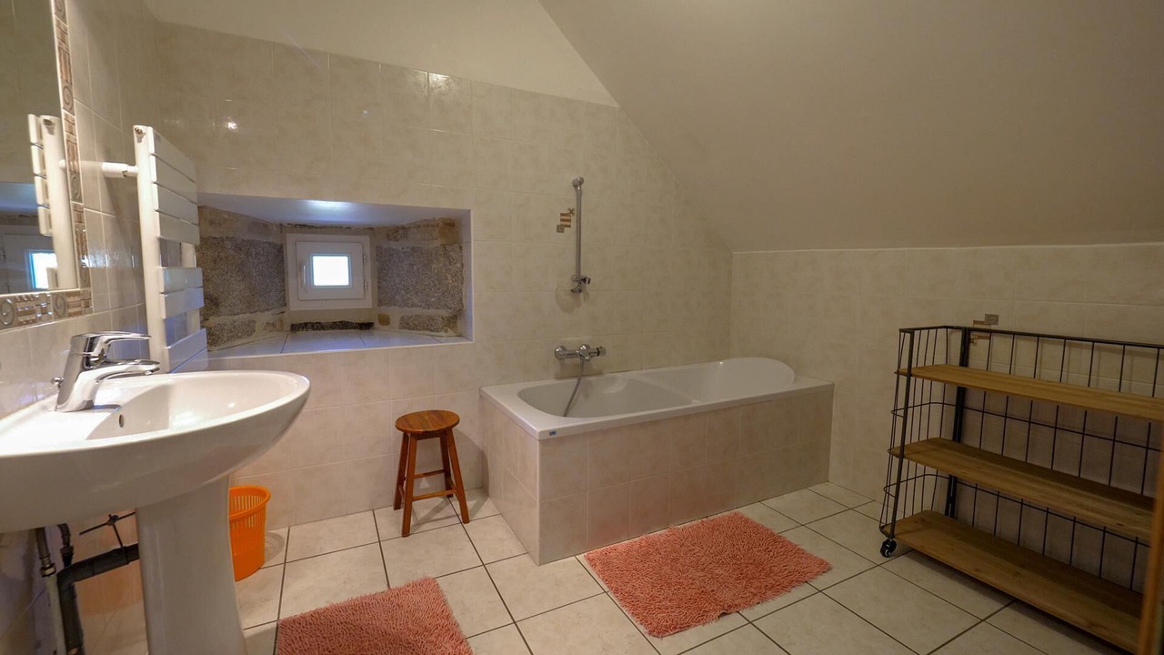 Photo of Bathroom in Albaret-le-Comtal