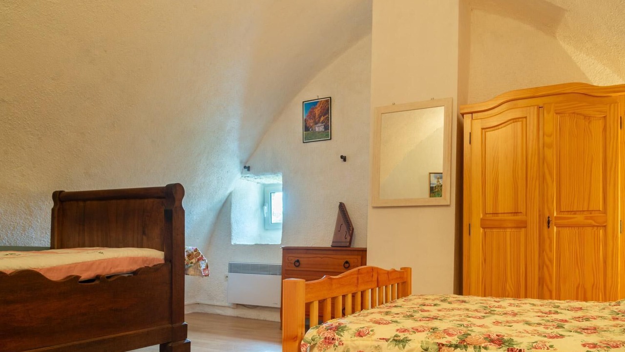 Photo of Bedroom in Laval-du-Tarn