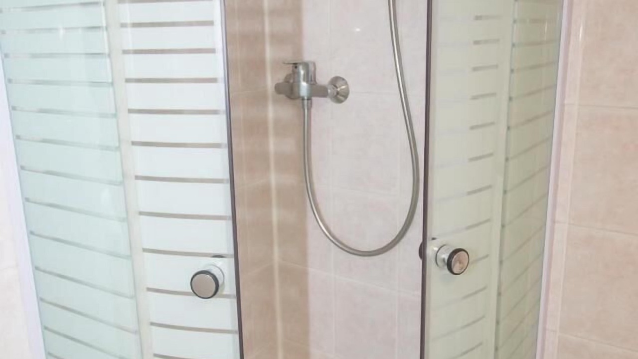 Photo of Bathroom in Cubieres