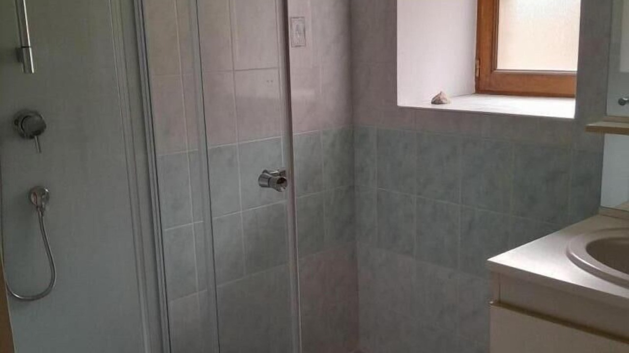 Photo of Bathroom in Fraissinet-de-Lozere