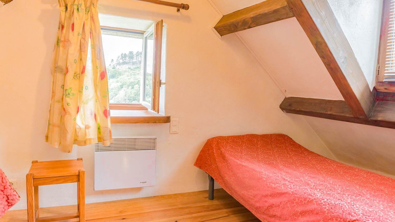Photo of Bedroom in Fraissinet-de-Lozere